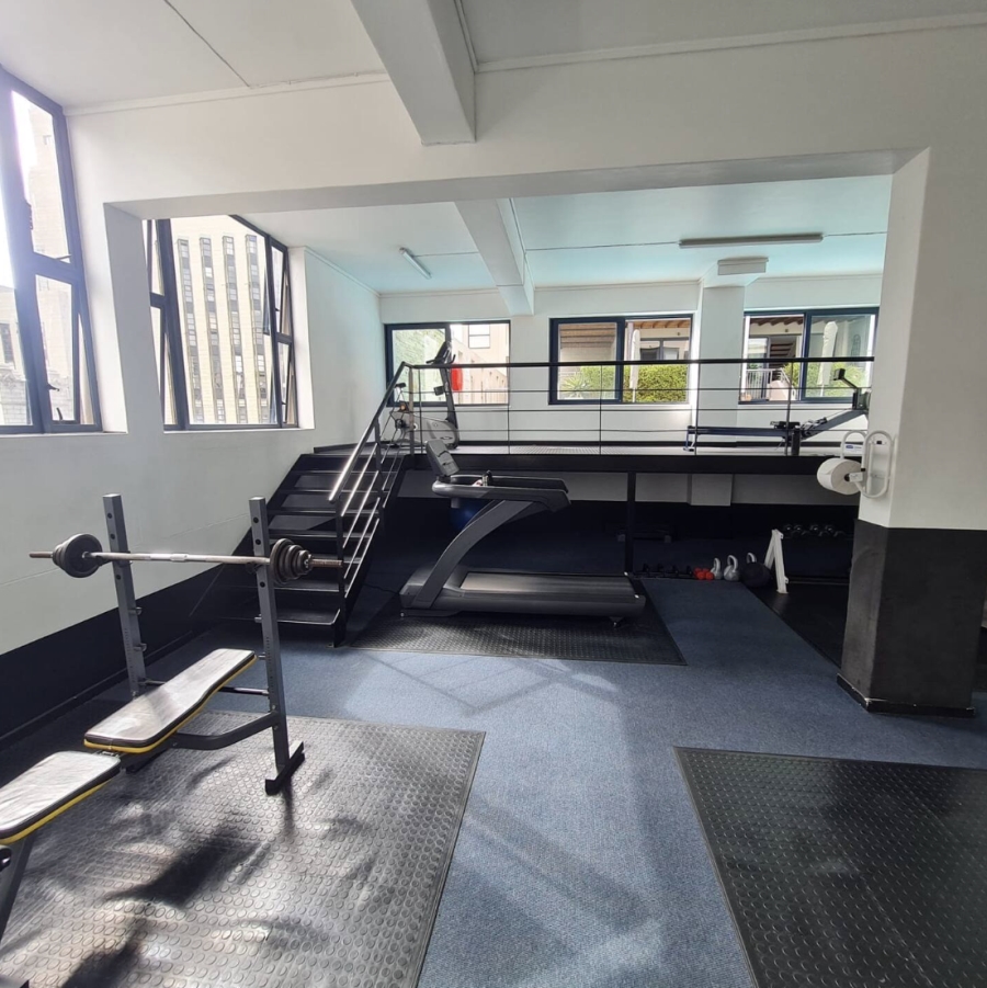 1 Bedroom Property for Sale in Cape Town City Centre Western Cape